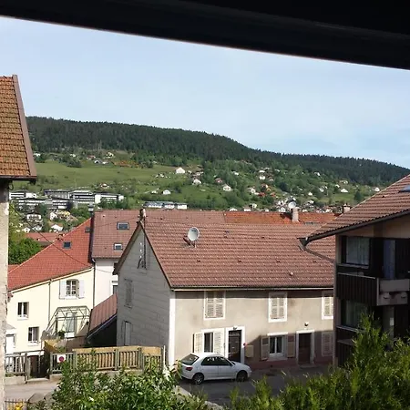 Charmant Gite Au Coeur Du Centre Ville Gérardmer Exterior foto